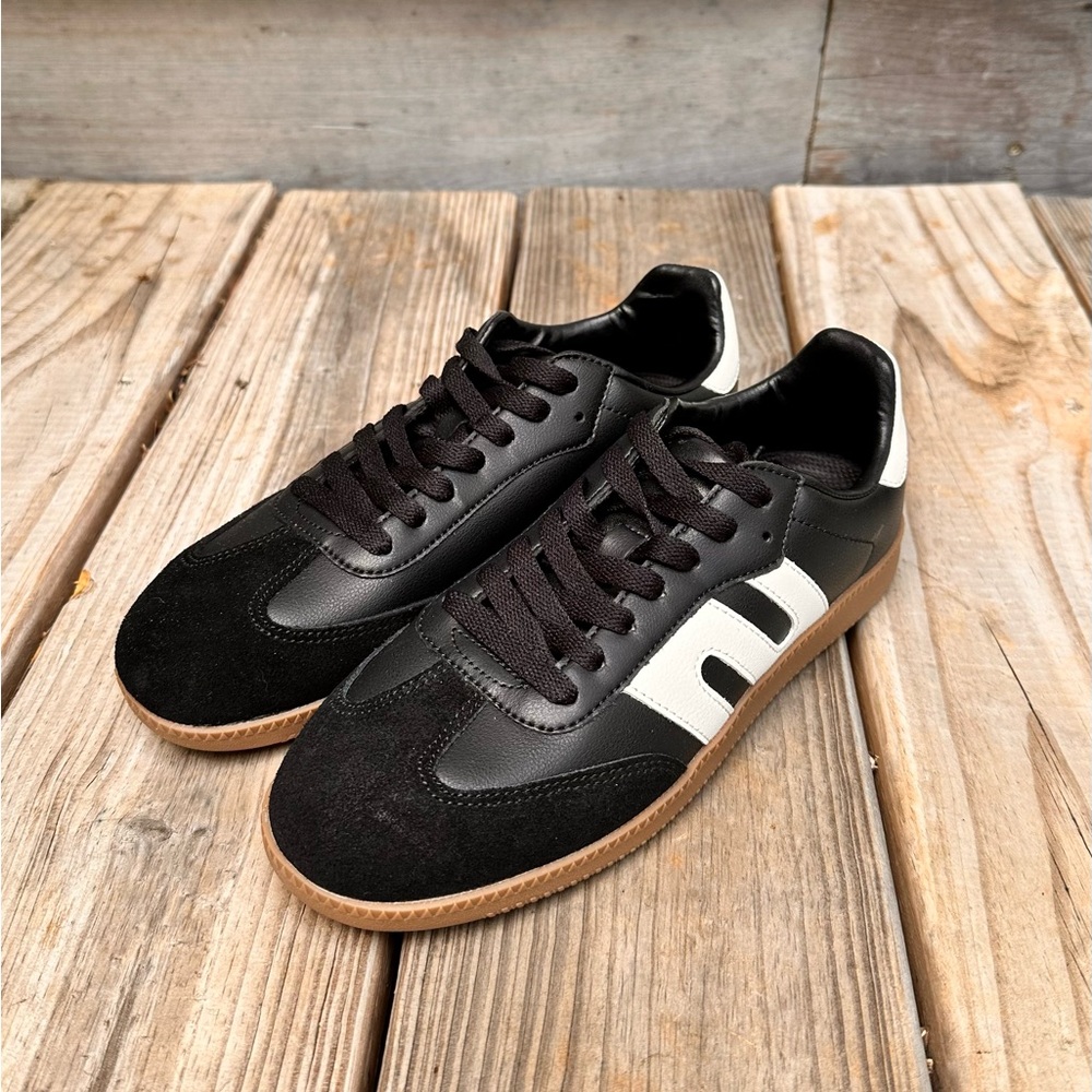Women’s Dream Sneakers